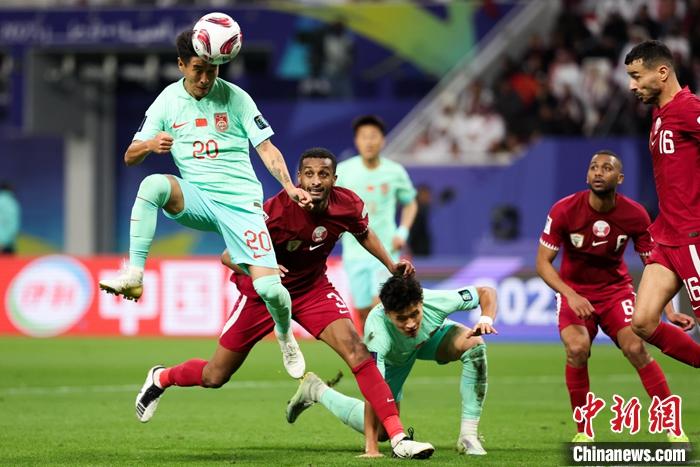 国足01负卡塔尔 出线希望渺茫陷困境