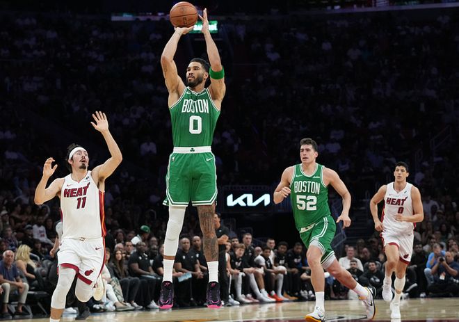 凯尔特人首节三分创队史纪录横扫热火