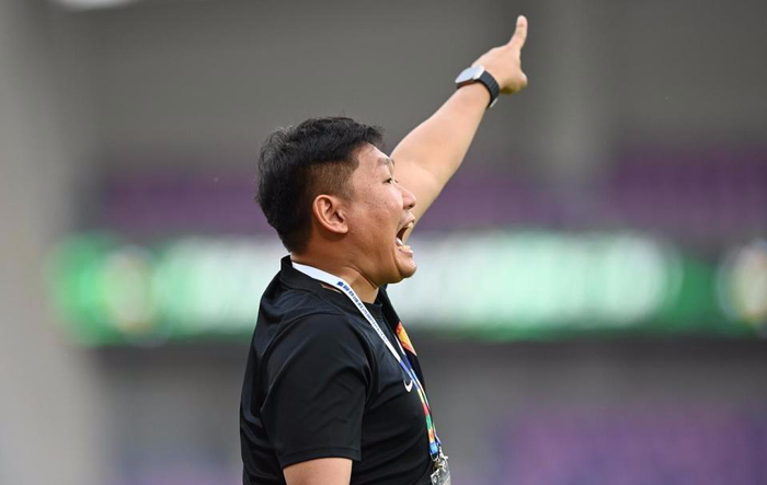 李镇全辱骂外援遭禁赛罚款 俱乐部老板承担罚款